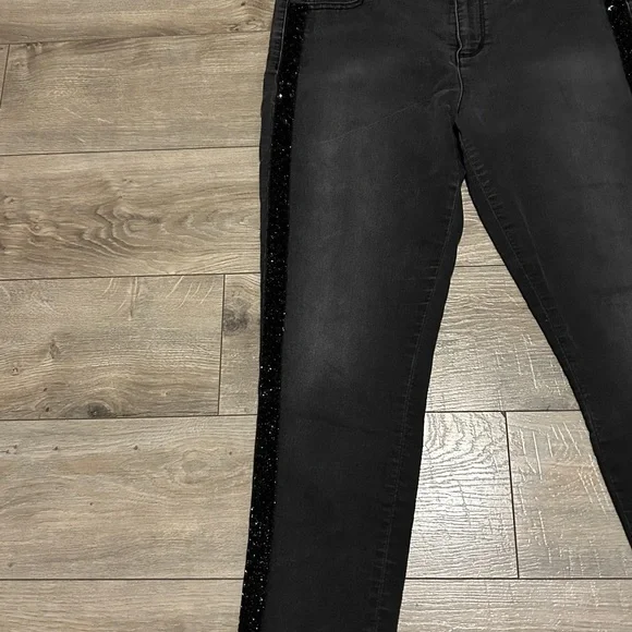 Libby Edelman Black Straight Leg Jeans with Sequin Trim - Picture 10 of 13